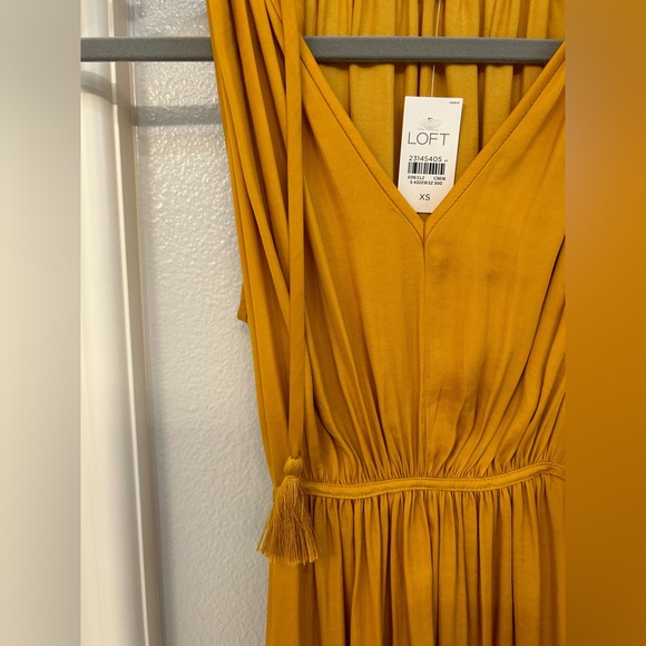 LOFT Gold/Mustard midi dress-NWT - Picture 7 of 9